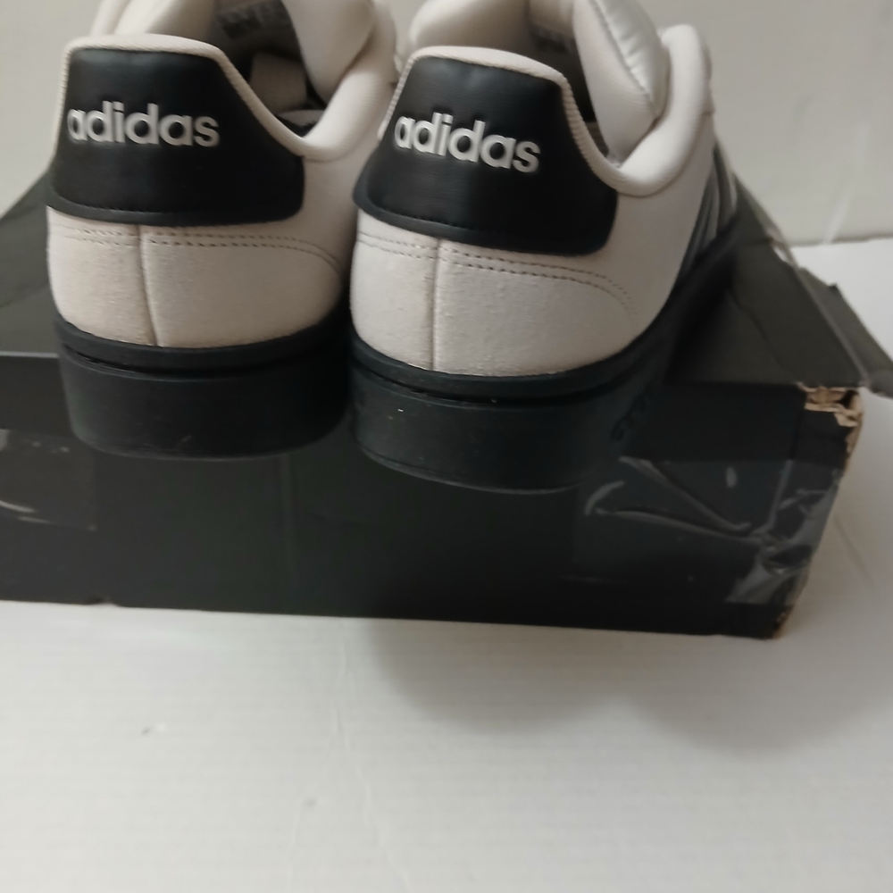Adidas Black/Gray Sneakers Men's Size 13 New $85 - Picture 9 of 12